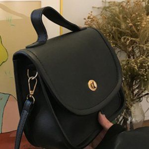 Shoulder bag, hand messenger bag